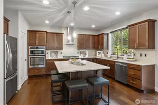 13530 NE 128th Pl, Kirkland, WA 98034 - Photo 5