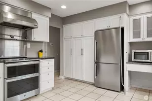 4850 S Spencer St, Seattle, WA 98118 - Photo 9