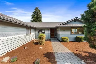 3920 NE 157th Pl, Lake Forest Park, WA 98155 - Photo 3