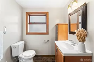 3920 NE 157th Pl, Lake Forest Park, WA 98155 - Photo 29