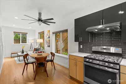 3423 Beacon Avenue S, Seattle, WA 98144 - Photo 9