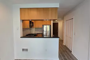 2721 1st Ave, Seattle, WA 98121 - Photo 13