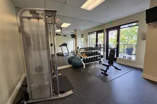 2721 1st Ave, Seattle, WA 98121 - Photo 27