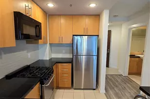2721 1st Ave, Seattle, WA 98121 - Photo 15