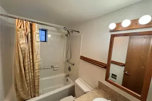 1730 Dexter Ave N, Seattle, WA 98109 - Photo 15