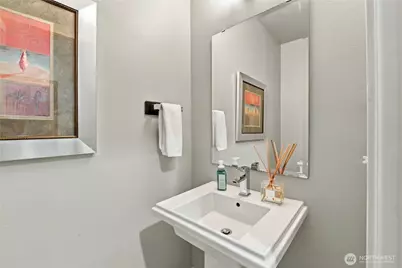 18021 33 Drive SE, Bothell, WA 98012 - Photo 17