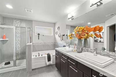 18021 33 Drive SE, Bothell, WA 98012 - Photo 25
