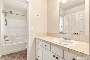 1305 Foreman Rd, DuPont, WA 98327 - Photo 17