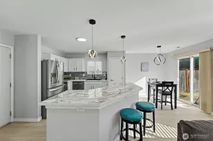 6242 71st Ave Ct W, University Place, WA 98467 - Photo 9
