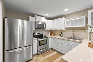 20012 NE 177th St, Woodinville, WA 98077 - Photo 9