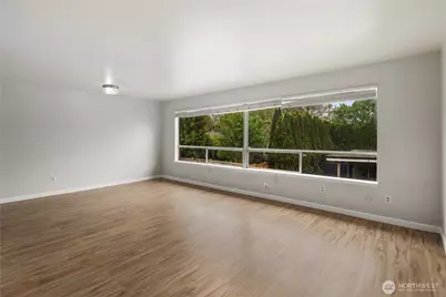 748 S Cloverdale Street #14, Seattle, WA 98108 - Photo 5