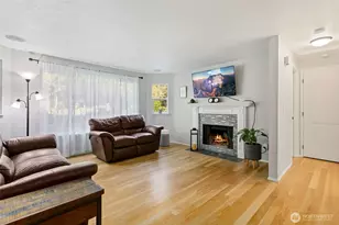 9228 49th Ave W, Mukilteo, WA 98275 - Photo 3