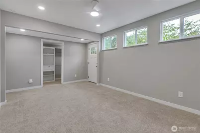 14322 Admiralty Way #31, Lynnwood, WA 98087 - Photo 15