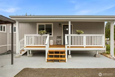 14322 Admiralty Way #31, Lynnwood, WA 98087 - Photo 3
