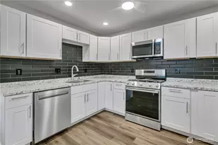 14322 Admiralty Way, Lynnwood, WA 98087 - Photo 9