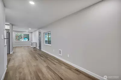14322 Admiralty Way #27, Lynnwood, WA 98087 - Photo 13