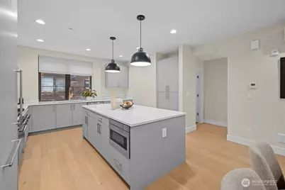 11223 NE 13th Lane, Bellevue, WA 98004 - Photo 9