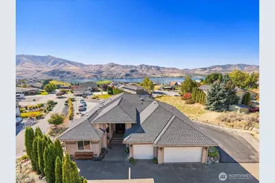 305 Orchard View Drive, Chelan, WA 98816 - Photo 1