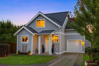 221 1st Place NE, Issaquah, WA 98027 - Photo 1