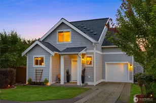 221 1st Pl NE, Issaquah, WA 98027 - Photo 1