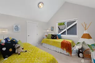 221 1st Pl NE, Issaquah, WA 98027 - Photo 17