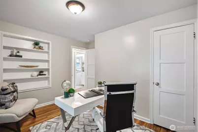 8800 Ravenna Avenue NE, Seattle, WA 98115 - Photo 11