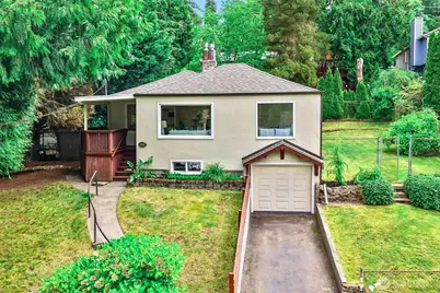 8800 Ravenna Avenue NE, Seattle, WA 98115 - Photo 1