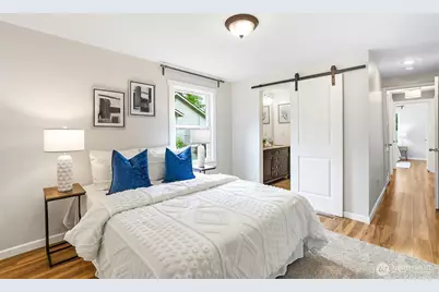 8800 Ravenna Avenue NE, Seattle, WA 98115 - Photo 9