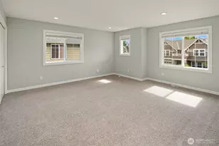 27534 SE 28th Pl, Sammamish, WA 98075 - Photo 27