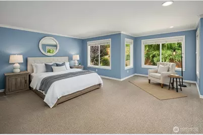 27534 SE 28th Place, Sammamish, WA 98075 - Photo 3