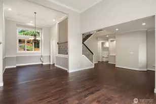 27534 SE 28th Pl, Sammamish, WA 98075 - Photo 9