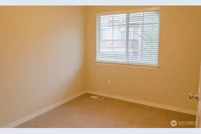 24036 39th Lane SE, Bothell, WA 98021 - Photo 15