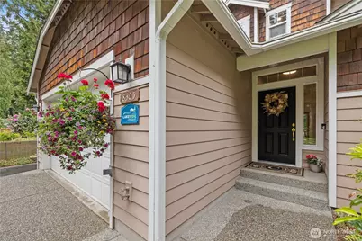 8305 317th Place NW, Stanwood, WA 98292 - Photo 3