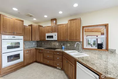 142 Nugget Drive, Centralia, WA 98531 - Photo 17