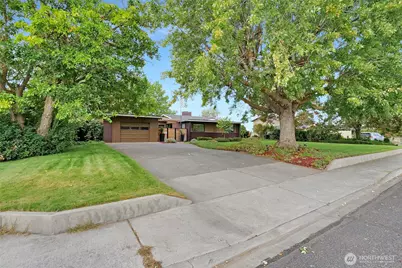 614 N Crestview Drive, Moses Lake, WA 98837 - Photo 3