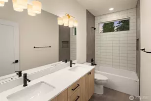 8409 NE 137th St, Kirkland, WA 98034 - Photo 27