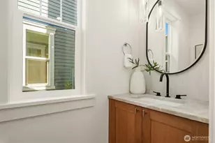 12523 NE 94th St, Kirkland, WA 98033 - Photo 13