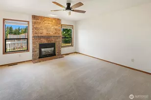 7217 67th Pl NE, Marysville, WA 98270 - Photo 11