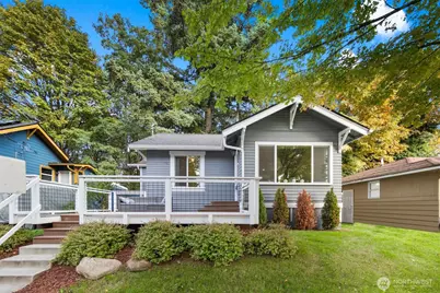 9338 39th Avenue S, Seattle, WA 98118 - Photo 1