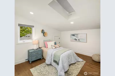 701 20th Avenue W, Kirkland, WA 98033 - Photo 27