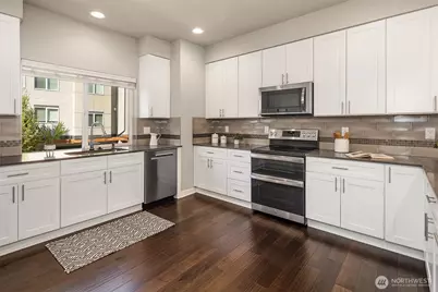 19225 Damson Road #D4, Lynnwood, WA 98036 - Photo 3