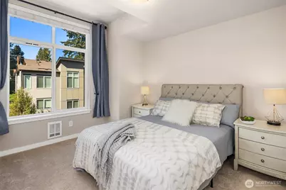 19225 Damson Road #D4, Lynnwood, WA 98036 - Photo 17
