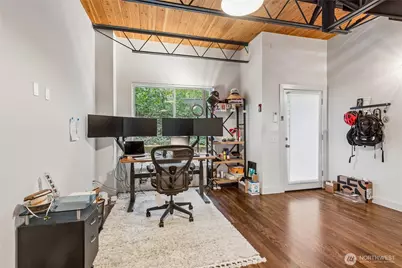2377 Harbor Avenue SW, Seattle, WA 98126 - Photo 7