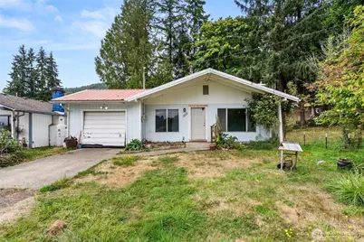 1222 Crescent, Raymond, WA 98577 - Photo 1
