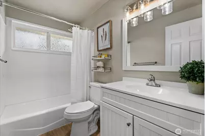 23007 63rd Avenue W, Mountlake Terrace, WA 98043 - Photo 15