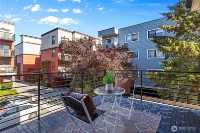 6538 C Latona Avenue NE, Seattle, WA 98115 - Photo 9