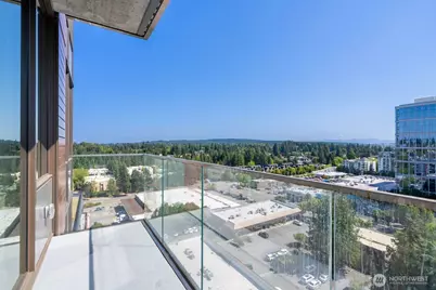 10232 10th Avenue NE #1207, Bellevue, WA 98004 - Photo 19