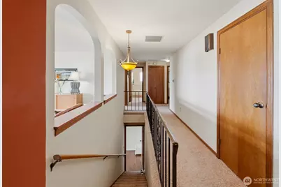 4440 Paradise Avenue W, University Place, WA 98466 - Photo 25