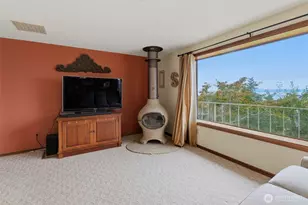 4440 Paradise Ave W, University Place, WA 98466 - Photo 9