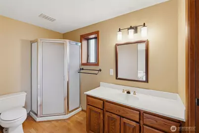 4440 Paradise Avenue W, University Place, WA 98466 - Photo 19